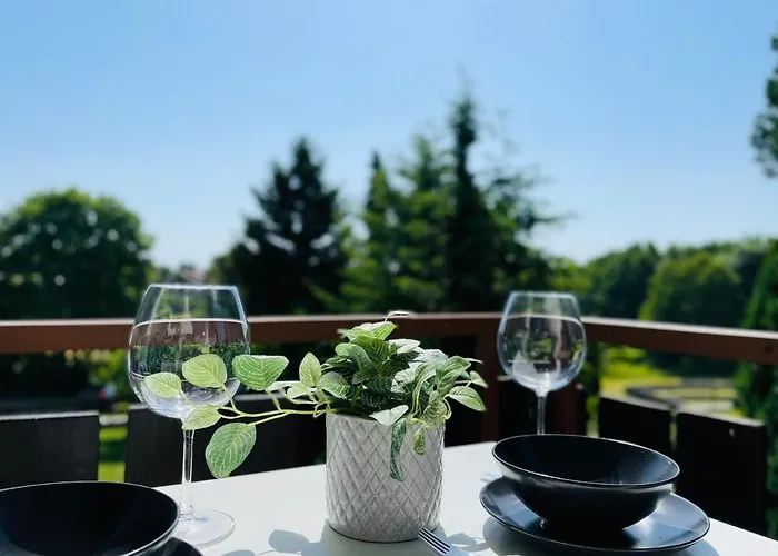 Schöne FeWo mit Balkon und toller Aussicht